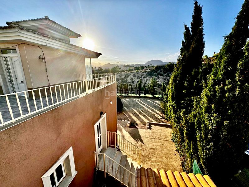 Foto 944be6c3-1e7e-45af-abf5-f0657f24c587. Xalet amb aparcament piscina a Busot
