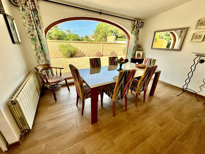 Foto 15d9497f-b85b-4473-99ab-067ed2975f1d. Xalet amb xemeneia calefacció aparcament piscina a Mutxamel