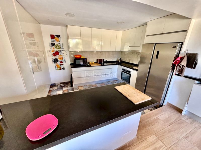 Foto 5ee5a6ea-b45d-4418-b44d-1633348d5728. Xalet amb xemeneia calefacció aparcament piscina a Mutxamel