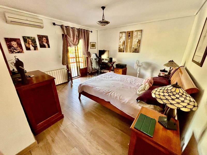 Foto a5748074-ba67-4a30-8bac-cdc848e9044c. Xalet amb xemeneia calefacció aparcament piscina a Mutxamel