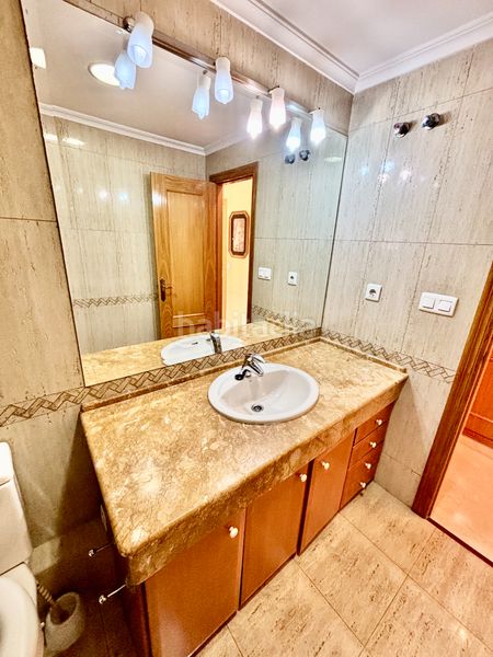 Foto d92c1c41-7252-4f71-a0f2-e393830eaf6d. Piso en Alicante golf Alicante