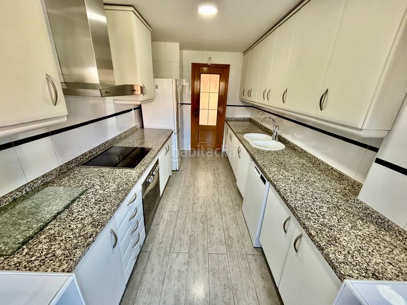 Foto f94dee87-ccb2-42f3-95d7-2adc95d07d8c. Piso en Alicante golf Alicante