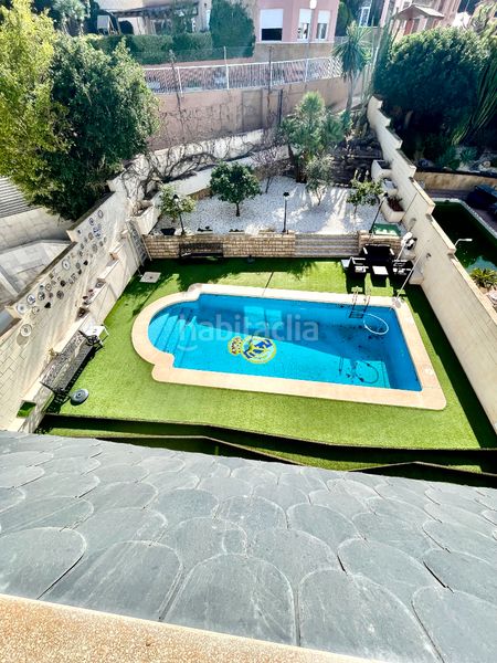 Foto 9a8f2cef-4df8-4a4f-8bd9-5be96695270f. Xalet amb xemeneia calefacció aparcament piscina a Alicante