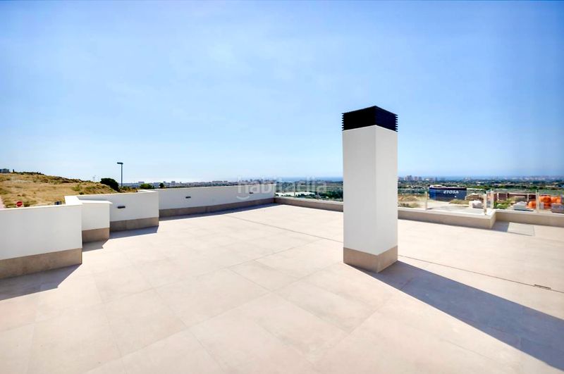 Foto cfc39a44-dd81-4c12-9738-4814c0ae1f05. Xalet amb aparcament piscina a Bonalba-Cotoveta Mutxamel