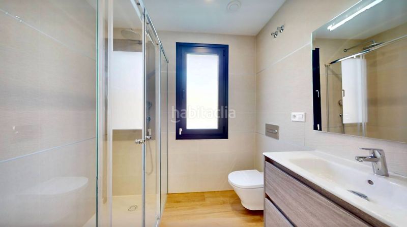 Foto 62a69fd6-e886-41ed-9bb0-53cd7ef09986. Casa amb calefacció aparcament piscina a Finestrat pueblo Finestrat