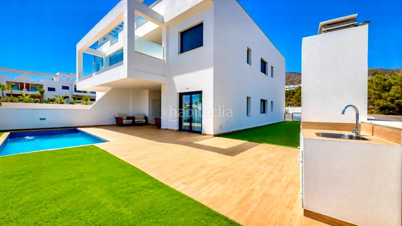 Foto acbdc9e7-91f3-4228-afe8-7fafe3adb2b3. Casa amb calefacció aparcament piscina a Finestrat pueblo Finestrat