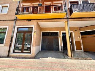 Business premise in Ibi