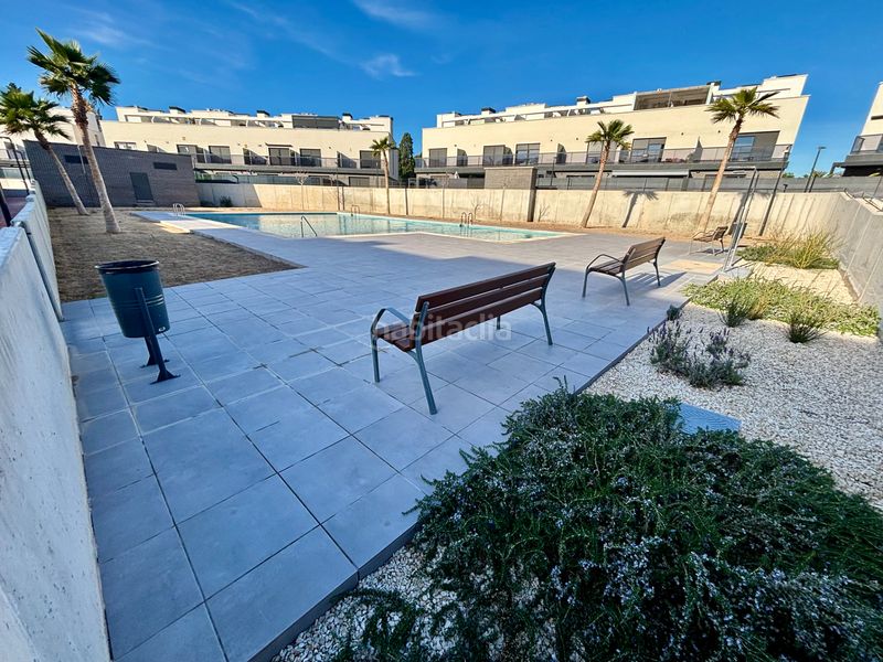 Foto ab6f0c80-10d3-4ebf-9524-b9837aa6e4d2. Casa adossada amb calefacció aparcament piscina a Mutxamel
