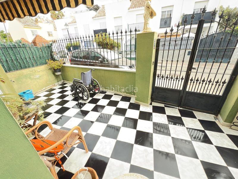 Foto 51f8979d-4b53-4774-975a-28688b7823c8. Casa adossada amb piscina a Los Boliches Fuengirola