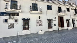 Local Comercial  Avda. de méjico. En exclusiva local comercial con posibilidad de vivienda en mija