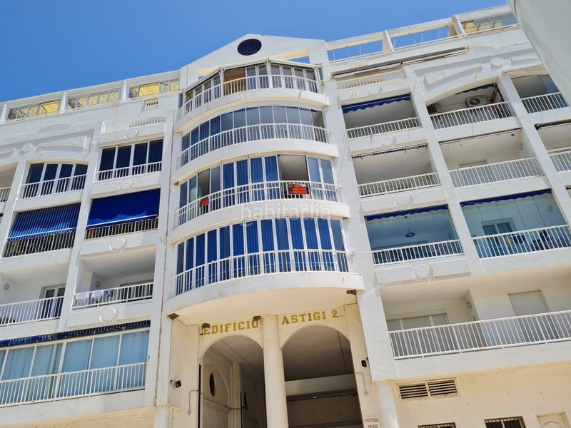 Foto bdb2b500-eef8-4b34-afee-86adc31d6947. Dúplex amb calefacció piscina a Castillo Sohail - Myramar Fuengirola