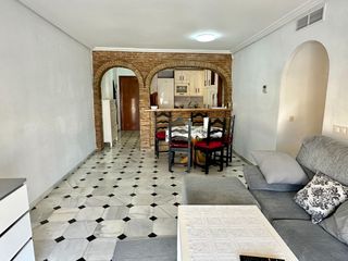 Affitto Piccolo appartamento  Coin. Alquiler larga temporada  apartamento de 3 habitaciones en cmno.