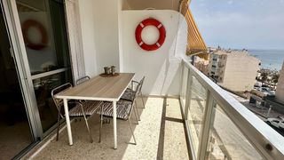 Location Appartement à Las Gaviotas - Carvajal. Alquiler temporal  apartamento con terraza y vistas al mar en ca
