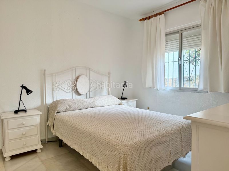 Foto 856e7fa7-4cc1-4a20-b230-6dbb1ee2f53b. Casa amb calefacció aparcament piscina a Las Brisas Marbella