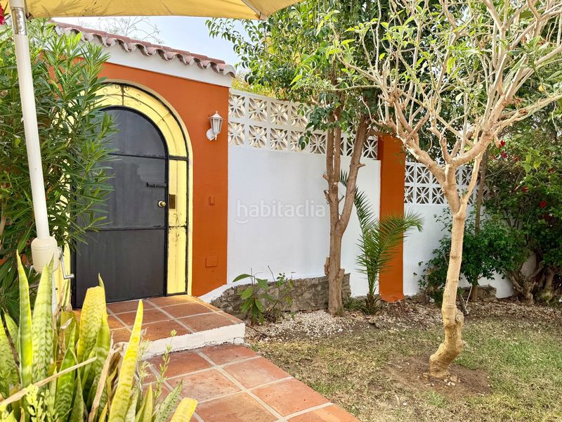 Foto caf60ef1-1de7-4fbc-bc03-c1e9cbed001d. Casa amb calefacció aparcament piscina a Las Brisas Marbella