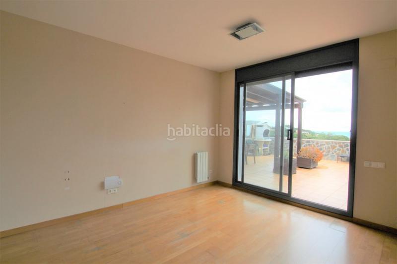 Foto 74a4dc67-a8e8-4295-b638-7971e0d0ceb9. Etagenwohnung mit heizung parking in Vallveric Mataró