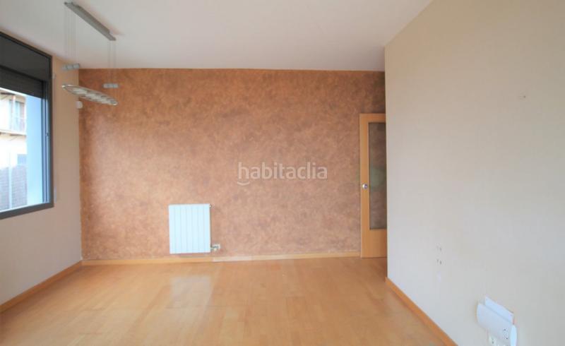 Foto 7a79b2b6-8d0c-4ff1-ac61-1d19b548b9a0. Etagenwohnung mit heizung parking in Vallveric Mataró