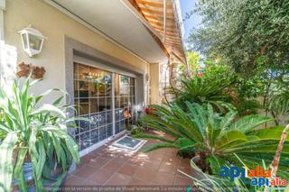 Haus in Sector Est. Producto apialia.espectacular casa en premia de mar confort y es