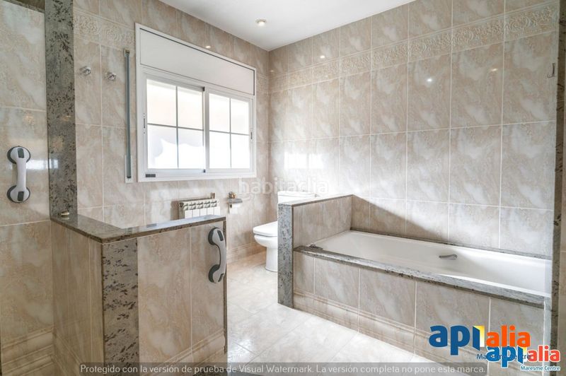 Foto e0ed9659-4132-4f6b-b62e-cfb4e0932aec. Casa amb calefacció aparcament a Sector Est Premià de Mar