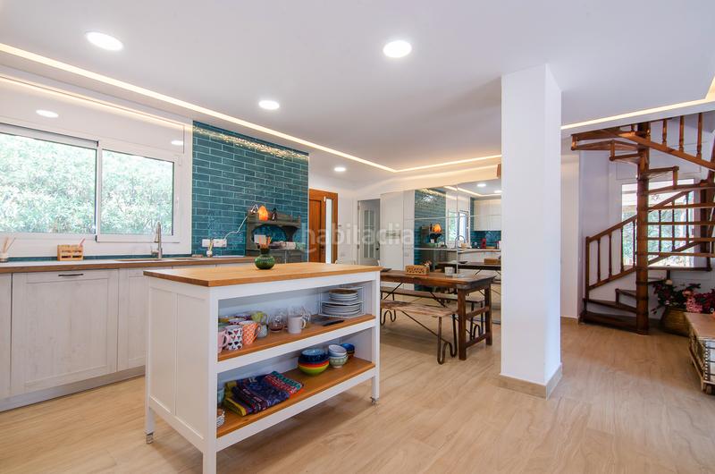 Foto c41908d6-9afd-4bc3-856b-05cb1e9df9d3. Haus mit heizung parking in Argentona est Argentona