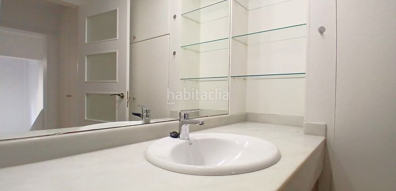 Foto beb35e78-9bbe-446b-a560-e0fa248876e6. Pis a Centre Mataró