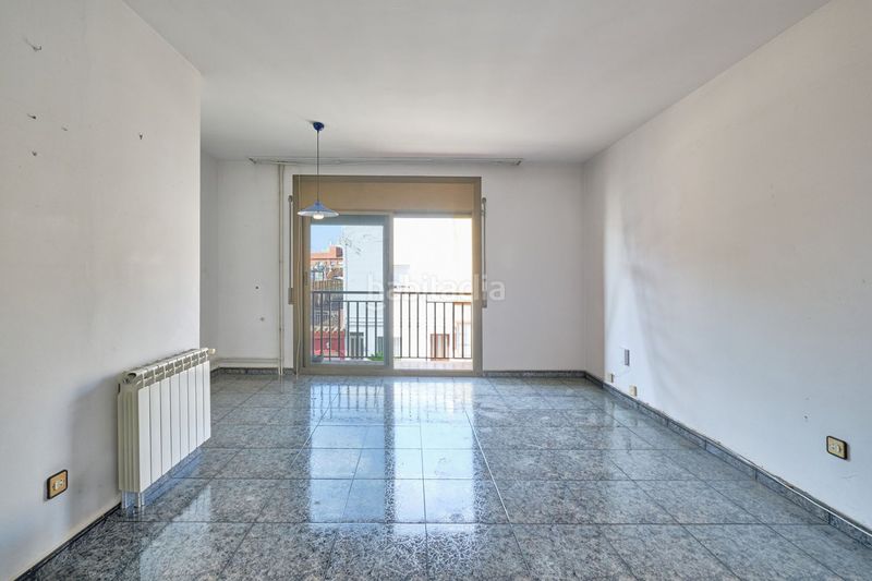 Foto 3c53f9be-6235-497c-8c38-eeb536d3ff4a. Casa amb calefacció aparcament a Cerdanyola Nord Mataró