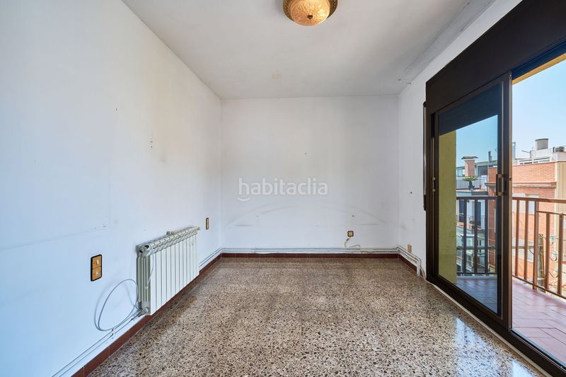 Foto 7dc660e7-4ace-401d-916a-00540dd19626. Casa amb calefacció aparcament a Cerdanyola Nord Mataró