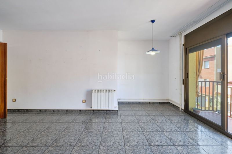 Foto 83b94d21-0e6d-4638-b98b-5b848ef1bf6f. Casa amb calefacció aparcament a Cerdanyola Nord Mataró