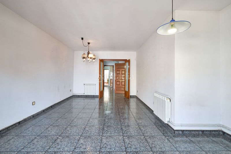 Foto a34e9446-6f7f-41a6-b81b-f5a7875f2f8d. Casa amb calefacció aparcament a Cerdanyola Nord Mataró