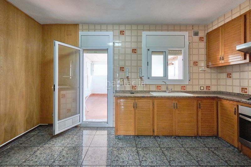 Foto c172e80a-71f8-49ce-9fc2-5660de07b6ee. Casa amb calefacció aparcament a Cerdanyola Nord Mataró