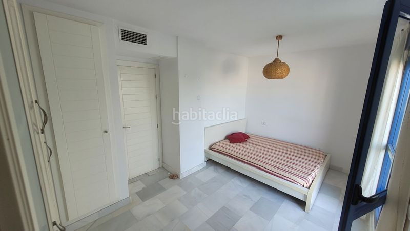 Foto d8a2e141-d46d-4f3a-8a37-2174035e6c66. Àtic amb aparcament a puerto de Garrucha Garrucha