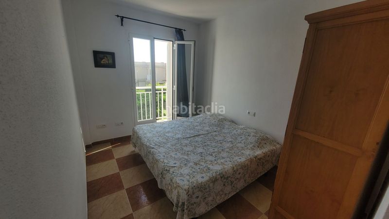 Foto 2b56f768-06ed-4620-a3c8-4875a356e7d3. Apartament amb aparcament a Las Marinas - Pueblo Laguna Vera