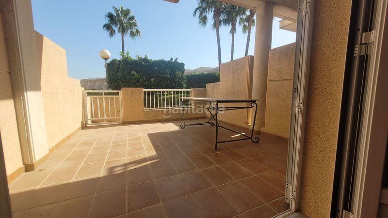 Foto d31a7d74-b552-4676-a497-5d30e6dd67a3. Apartament amb aparcament a Las Marinas - Pueblo Laguna Vera