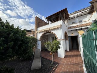 Haus in Lomas del Mar. Casa en venta en vera, 3 dormitorios.