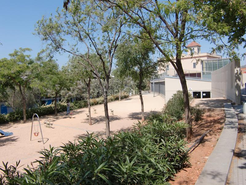 Foto 592f6dae-d046-41f4-aa33-cc353890ff83. Appartement dans El Raval Santa Coloma de Gramenet