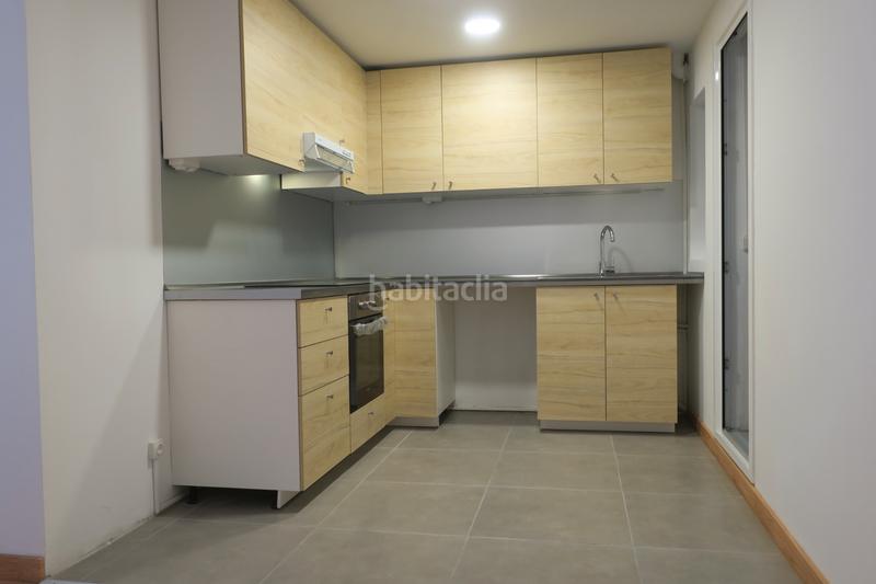Foto 511ce4d2-4e69-4a1e-a978-0012339f2e7d. Piso en El Raval Santa Coloma de Gramenet