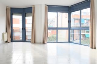 Miete Etagenwohnung  Carrer del safareig