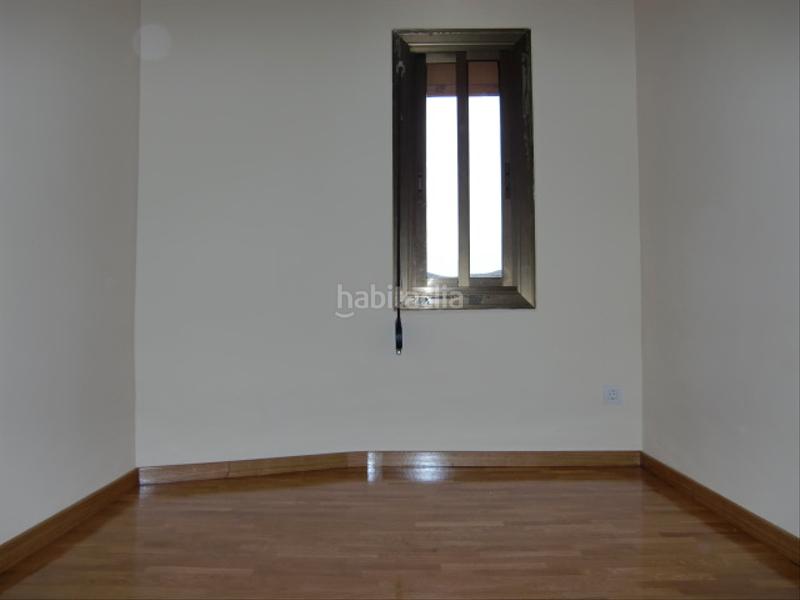 Foto 42e6d508-2679-4922-8a32-e695ed1d96e8. Dachwohnung in El Raval Santa Coloma de Gramenet