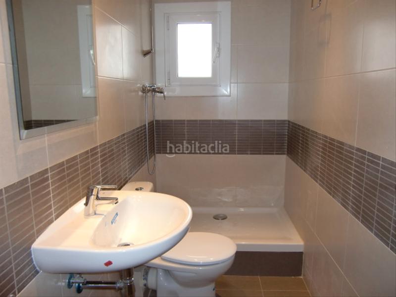 Foto 99444a54-bb3b-4f93-ada5-2cf000630625. Dachwohnung in El Raval Santa Coloma de Gramenet