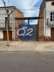 Terreno residencial  Carrer nord. En venta terreno con almacén en bellcaire d'urgell