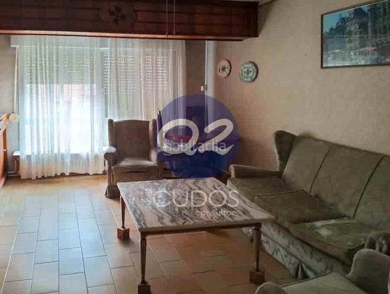 Foto 4d6e1baa-198a-4cb1-9d6f-c5cb54aee377. Pis a carrer mossèn reig 9 a Príncep de Viana-Clot-Xalets Humbert Torres Lleida