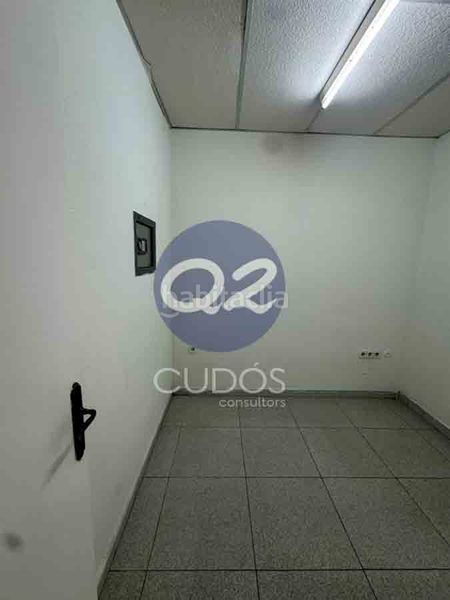 Foto c71c0605-30d1-4e51-a499-e1d10d55f987. Lloguer local comercial a Balaguer