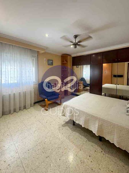 Foto 4a6b7136-32b1-49bc-aa00-c5a8bd0e6be4. Xalet amb xemeneia calefacció aparcament piscina a Balaguer