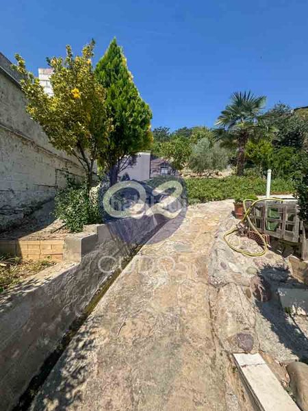 Foto b17764d6-f064-476b-bf0c-1bfe03a34a7b. Xalet amb xemeneia calefacció aparcament piscina a Balaguer