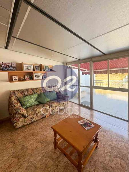 Foto fa62aeda-9b01-4606-8aff-82ea9c3b0652. Xalet amb xemeneia calefacció aparcament piscina a Balaguer