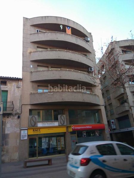 Foto e10f9b32-d5dd-4a1d-b241-65f5c4cf27c2. Affitto locale commerciale in Tàrrega