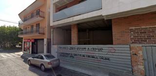 Local Comercial  Ramon folch. Oportunidad local comercial en bellpuig