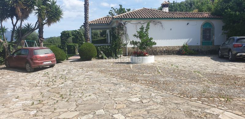 Foto ef793e2e-9574-4644-a32b-460640d6794f. Chalet dans Prado del Rey