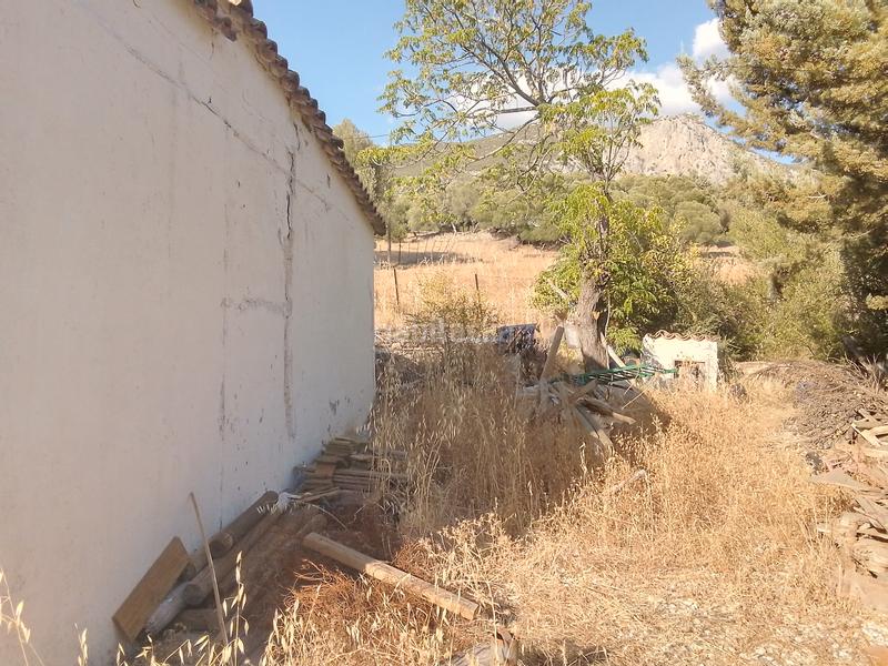 Foto 3d878220-13e1-4a9c-8d27-e119d03d6731. Finca rústica parcela rustica con casa en Ubrique