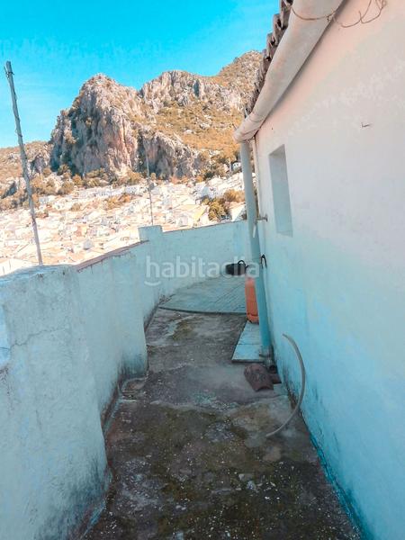 Foto cf7bb8b7-7824-4940-9bba-fdfa2dbd05c3. Casa  en venta , cádiz en Ubrique
